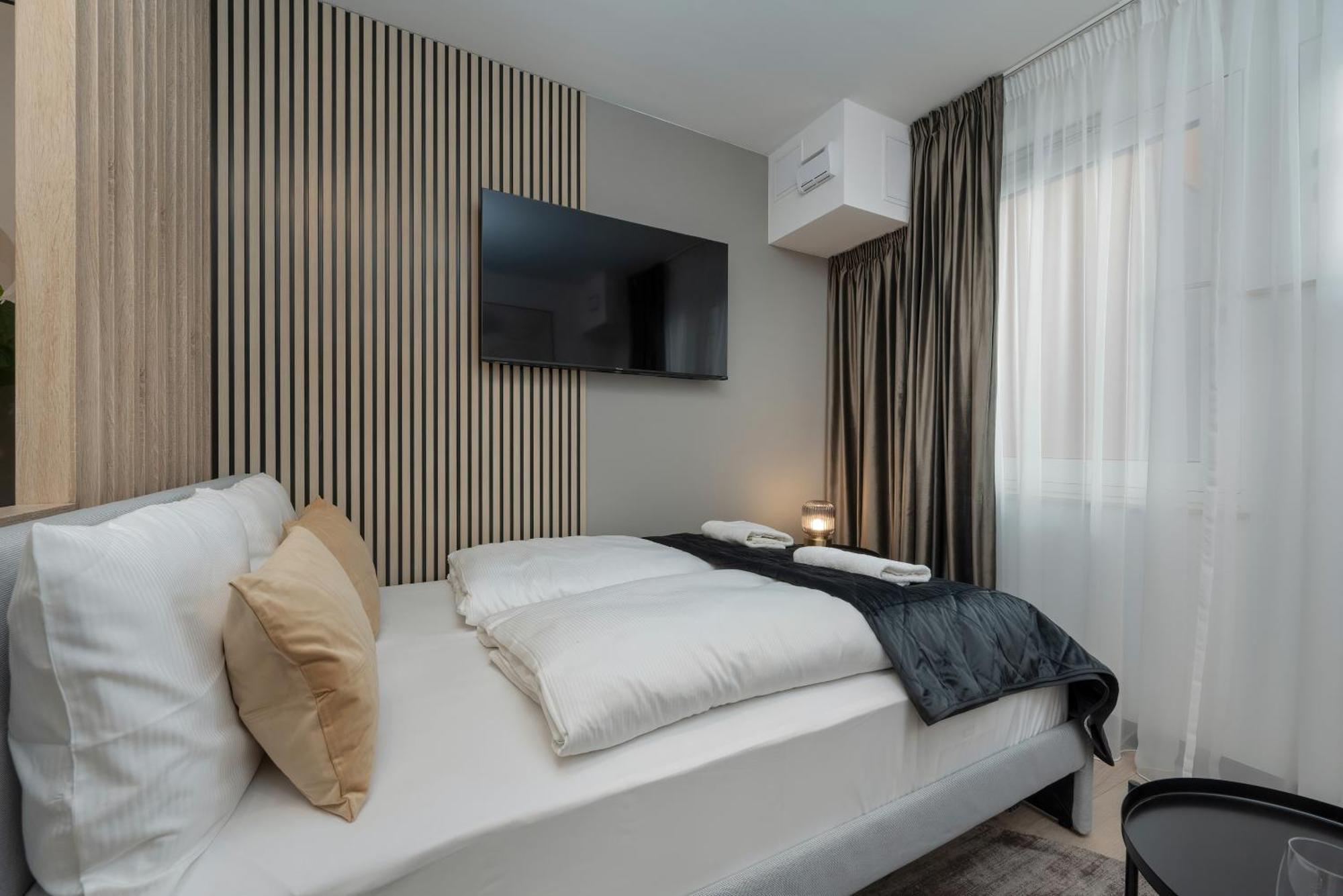 Wroclavia Apartments Dyrekcyjna By Noclegi Renters Breslavia Exterior foto